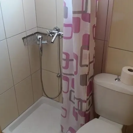 Hotell Paritsa 2*