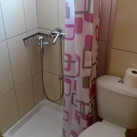 Hotell Paritsa 2*