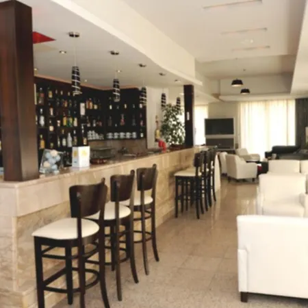 Paritsa 2* Kos By