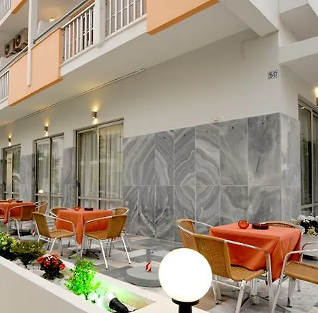 Szálloda Paritsa Kosz