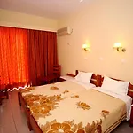 Hotel Paritsa